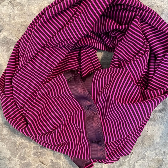 Lululemon On the Move Scarf - Picture 3 of 4